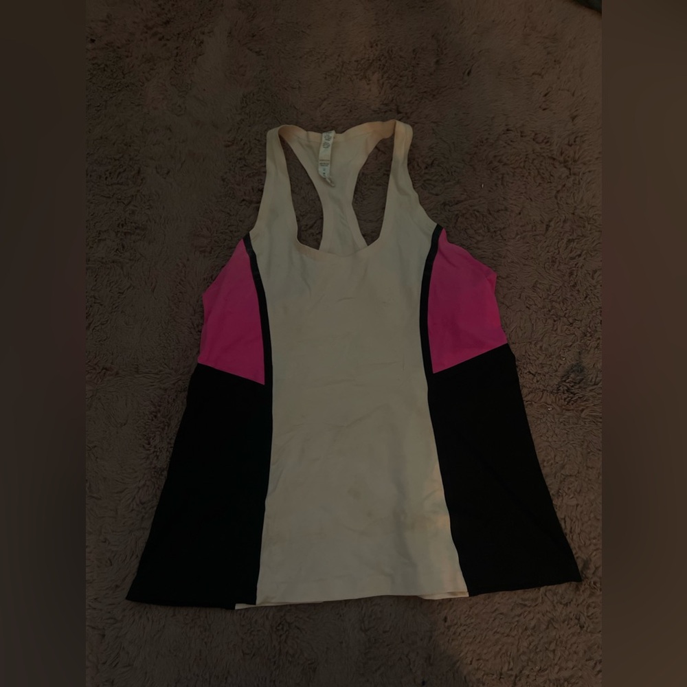 Lululemon tank top